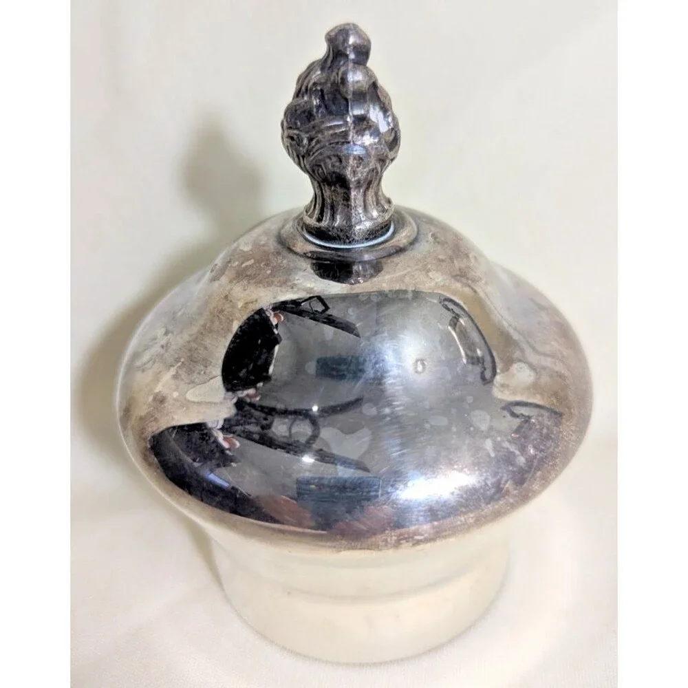 Vintage Pyrex Chill it Pitcher Sheraton Silver